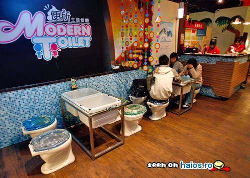 Modern Toilet - la restaurant pe WC!