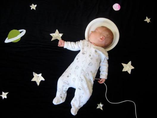 Si bebelusul tau poate fi un
astronaut... in timp ce doarme!